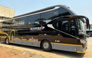 Mobil Pengantin Rental Bus Jakarta Terpercaya untuk Wisata 